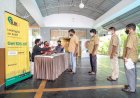 Auto drivers of Tukxi receive vaccination.
