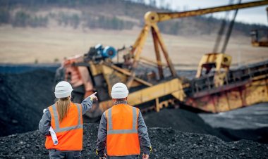 Mining firms with higher ESG ratings outperform the market.