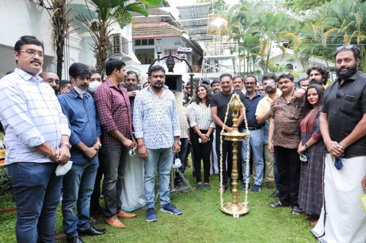 Pooja of Kannan Thamarakulam's political drama 'Varaal' was held at Kochi.