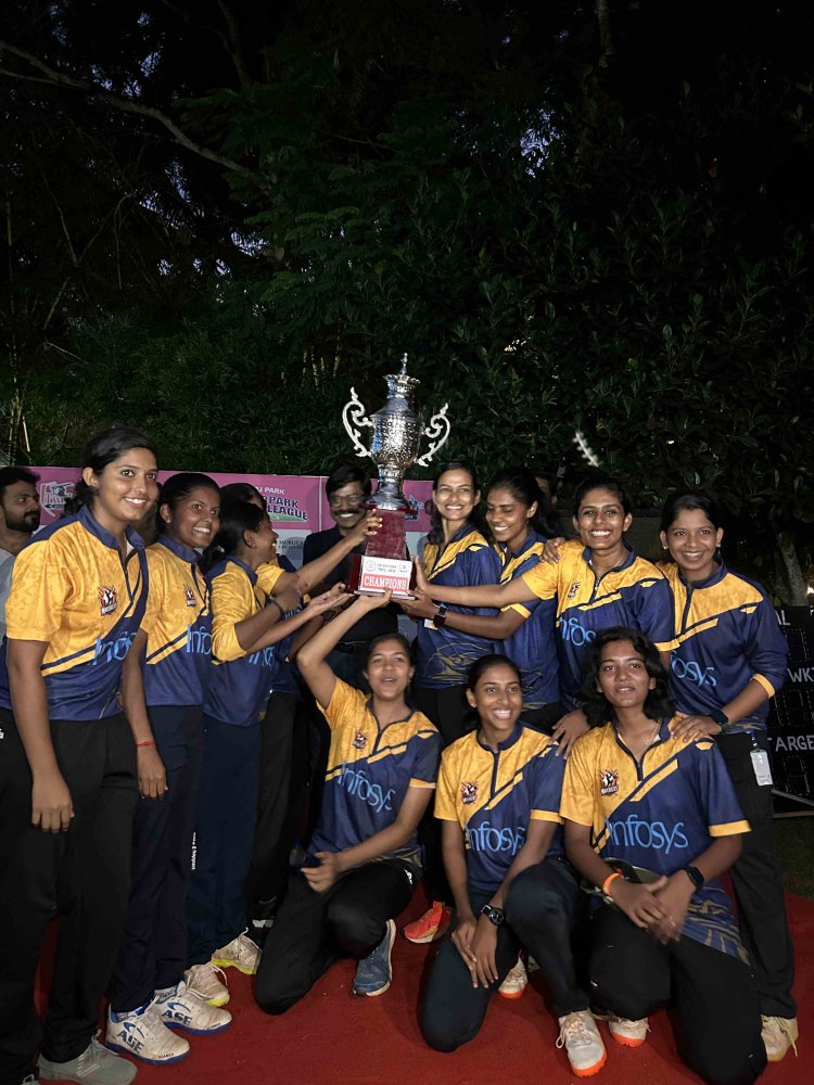 Nail-biting clincher marks finale of Technopark cricket tourney