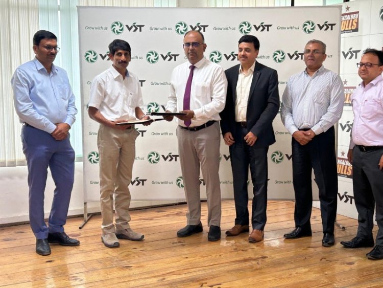 Axis Bank Partners with VST Tillers Tractors Ltd to Offer Financial Solutions to Farmers for Farm Equipment